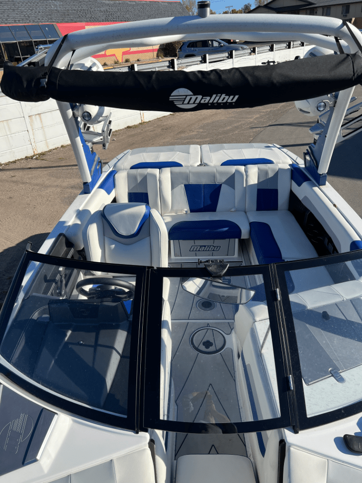 2022 MALIBU 20’ VTX Wakesetter w/ M6DI and Trl