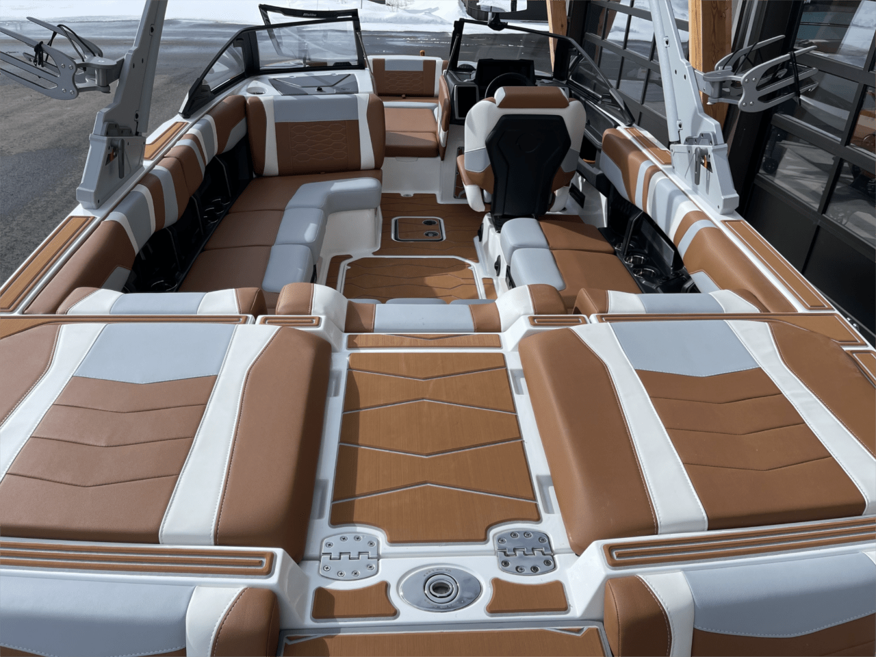2024 Malibu 23 MXZ