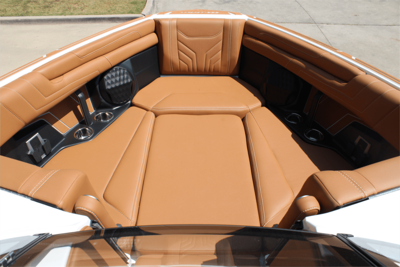 2025 Malibu 25 LSV
