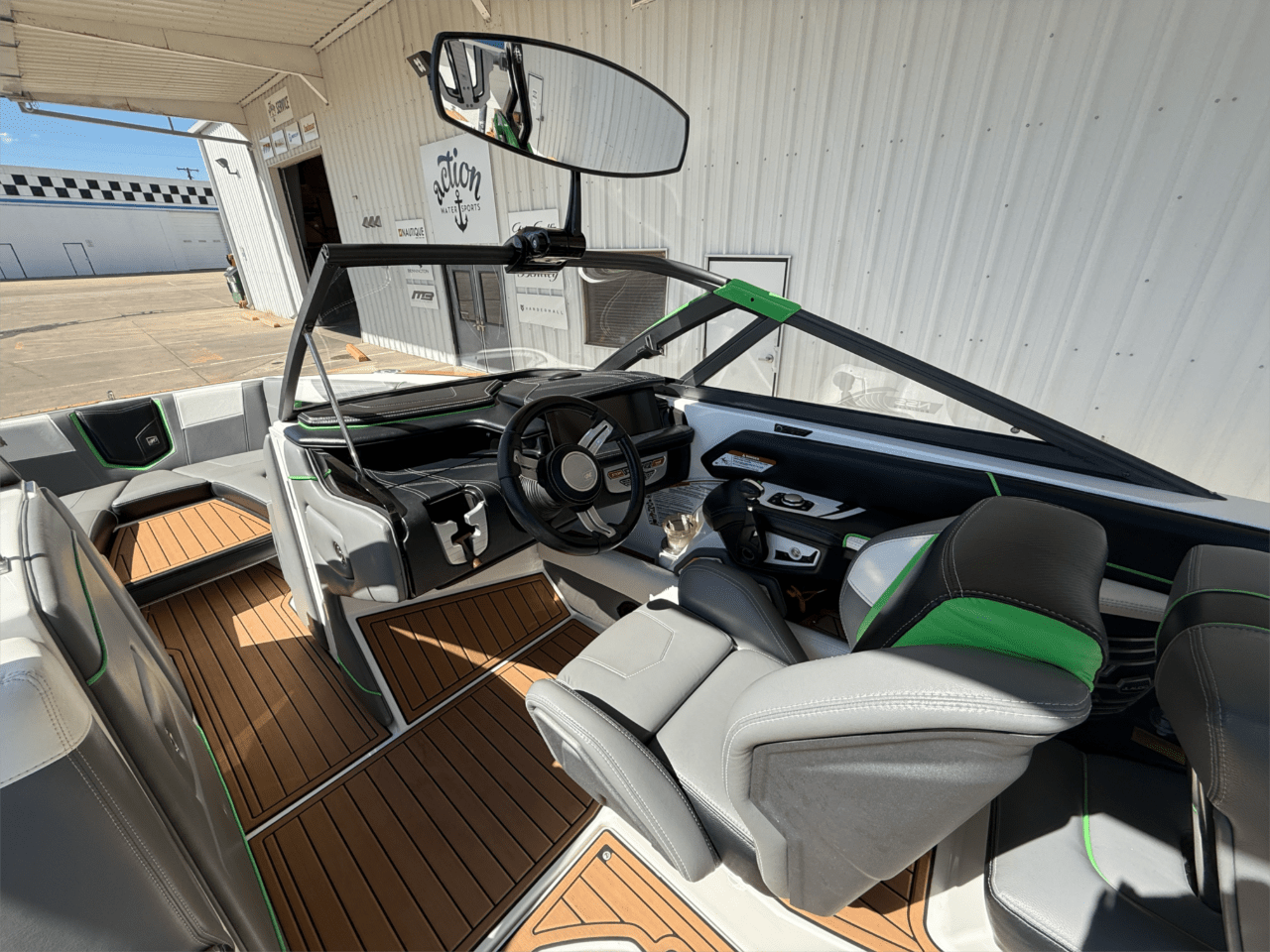 2017 Nautique G23