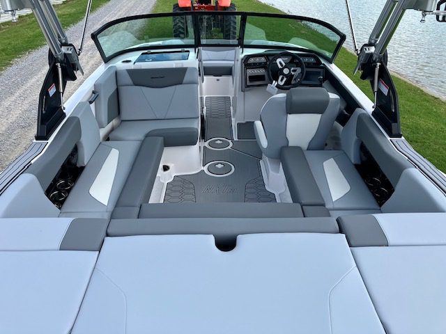 2024 MasterCraft NXT 20