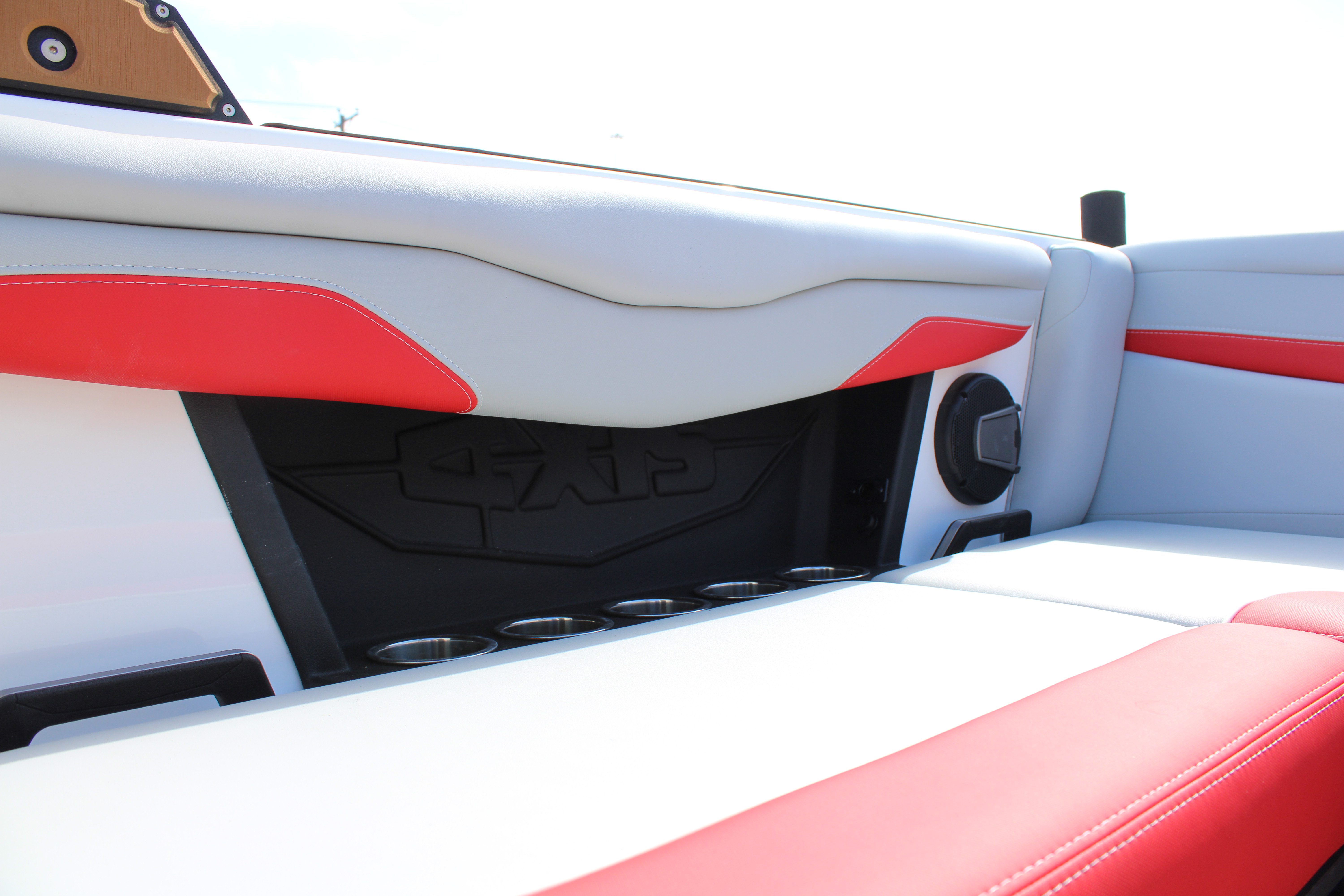 2024 Axis T220