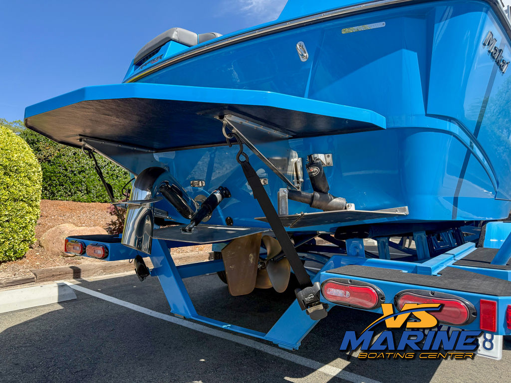 2022 MOOMBA Makai