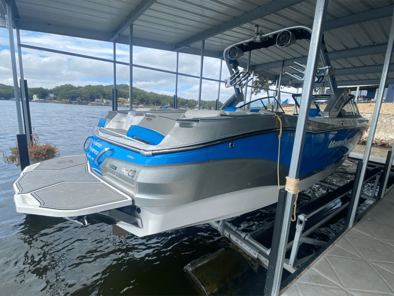 2022 MasterCraft X26