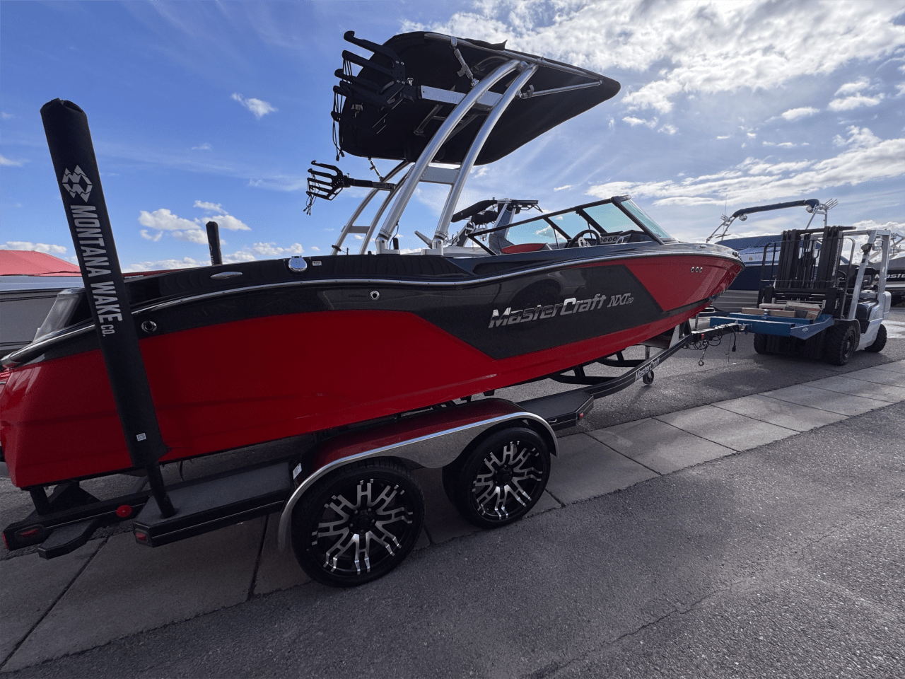 2017 MasterCraft NXT20