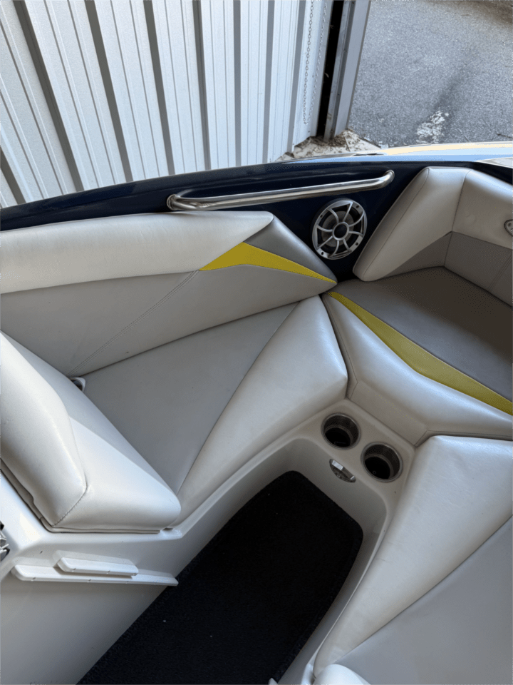 2008 Tige Z1 – Amazing clean boat