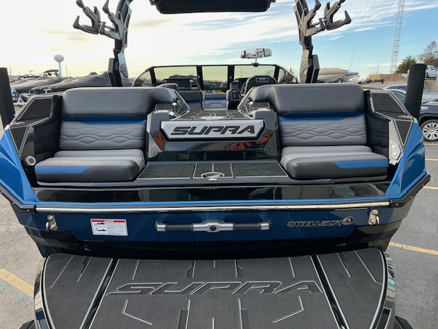 2025 SUPRA SA450 FULLY LOADED POWER BIMINI &amp; THRUSTERS LED LOGOS ADDED
