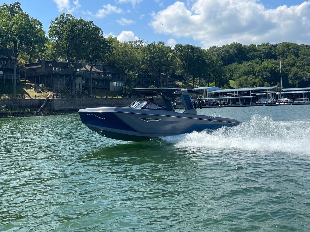 2024 Nautique S23