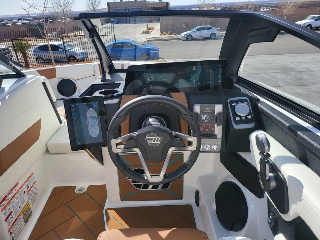 2025 Malibu Boats 23 LSV