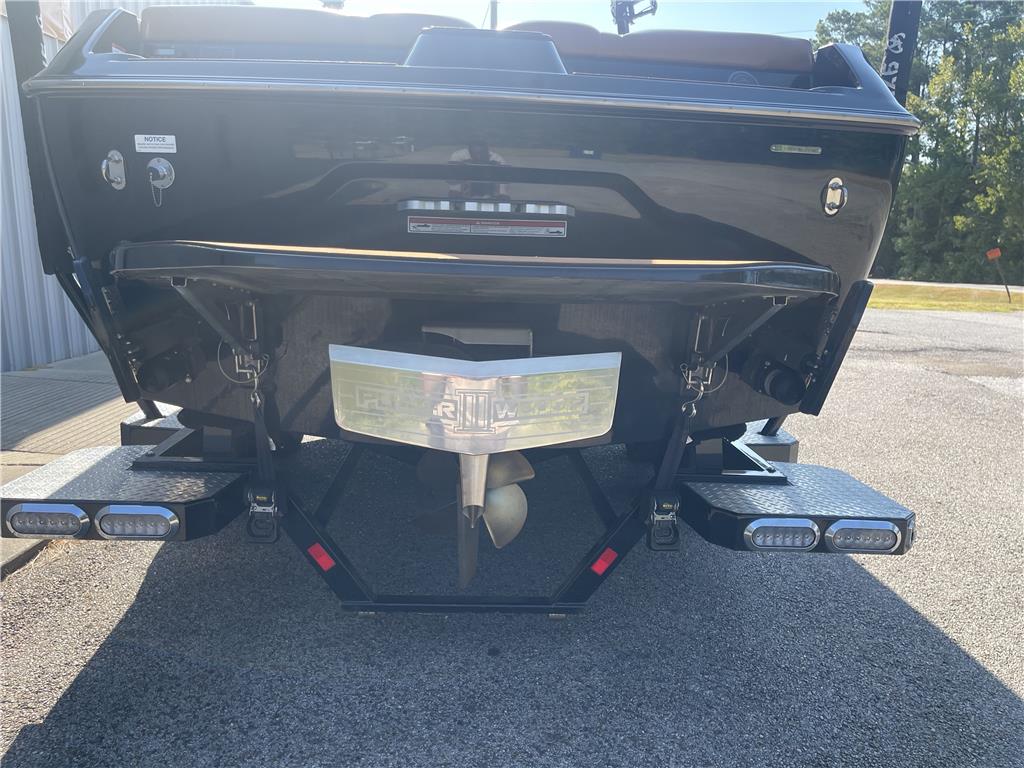 2021 Axis A24