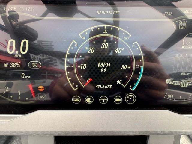 2021 Malibu M240