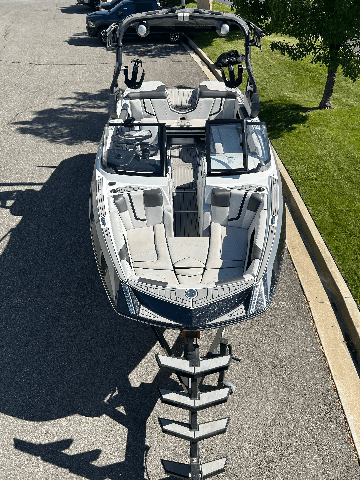 2019 Nautiqe G23