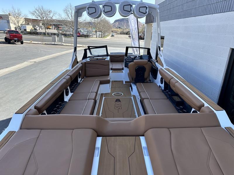 2024 Axis T250