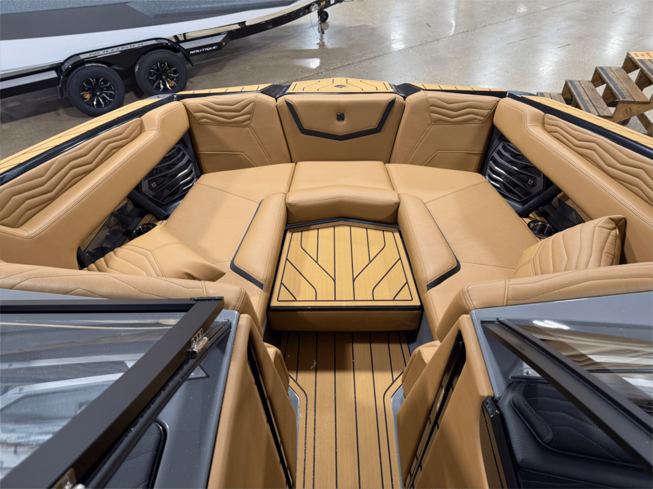 2025 Nautique G23