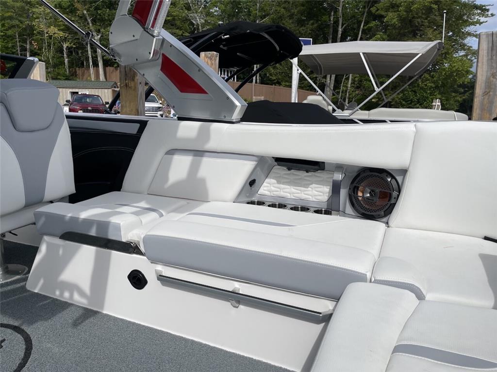 2022 MASTERCRAFT X24