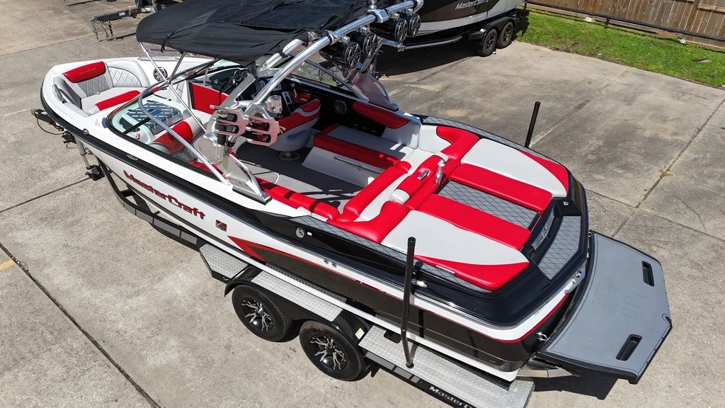 2015 MasterCraft X30