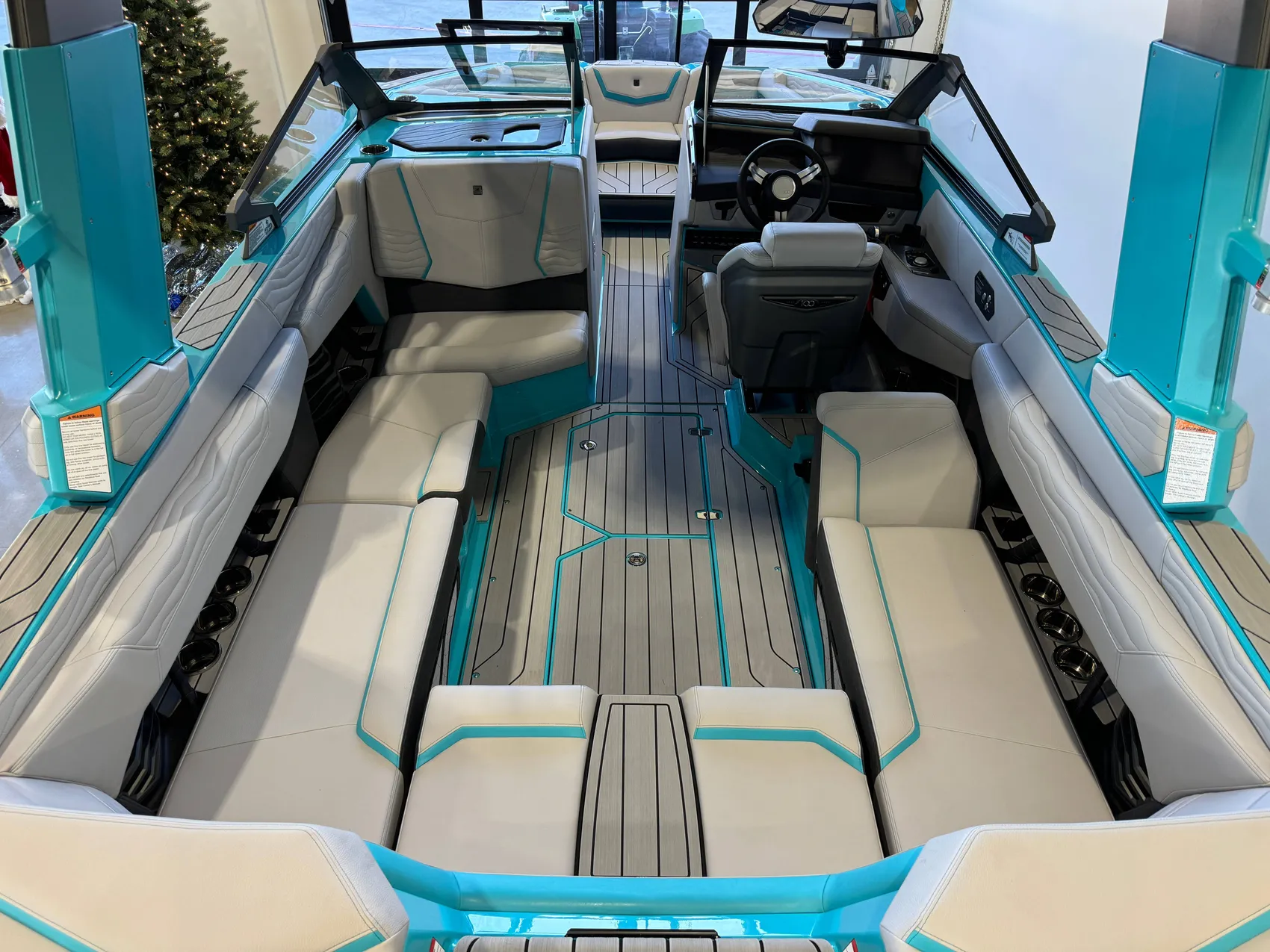 2025 Nautique G23