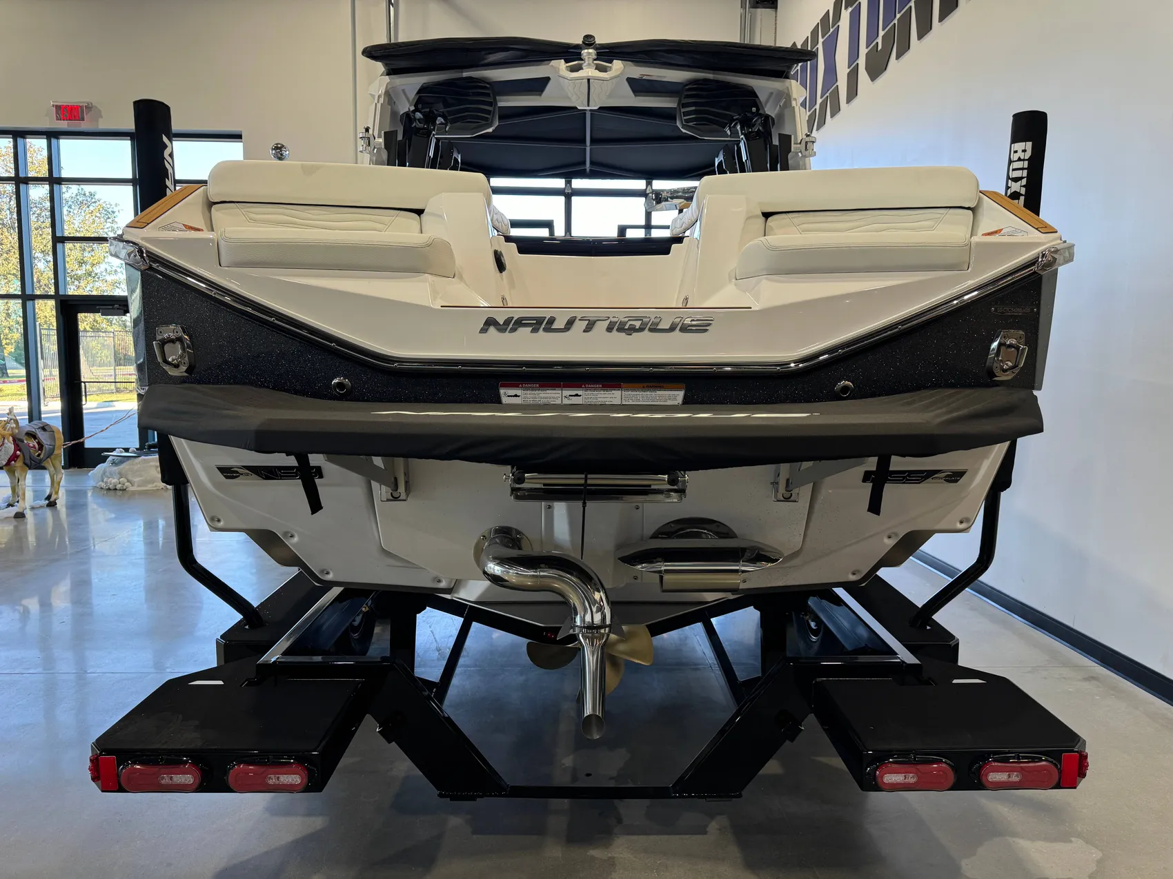 2025 Nautique G23