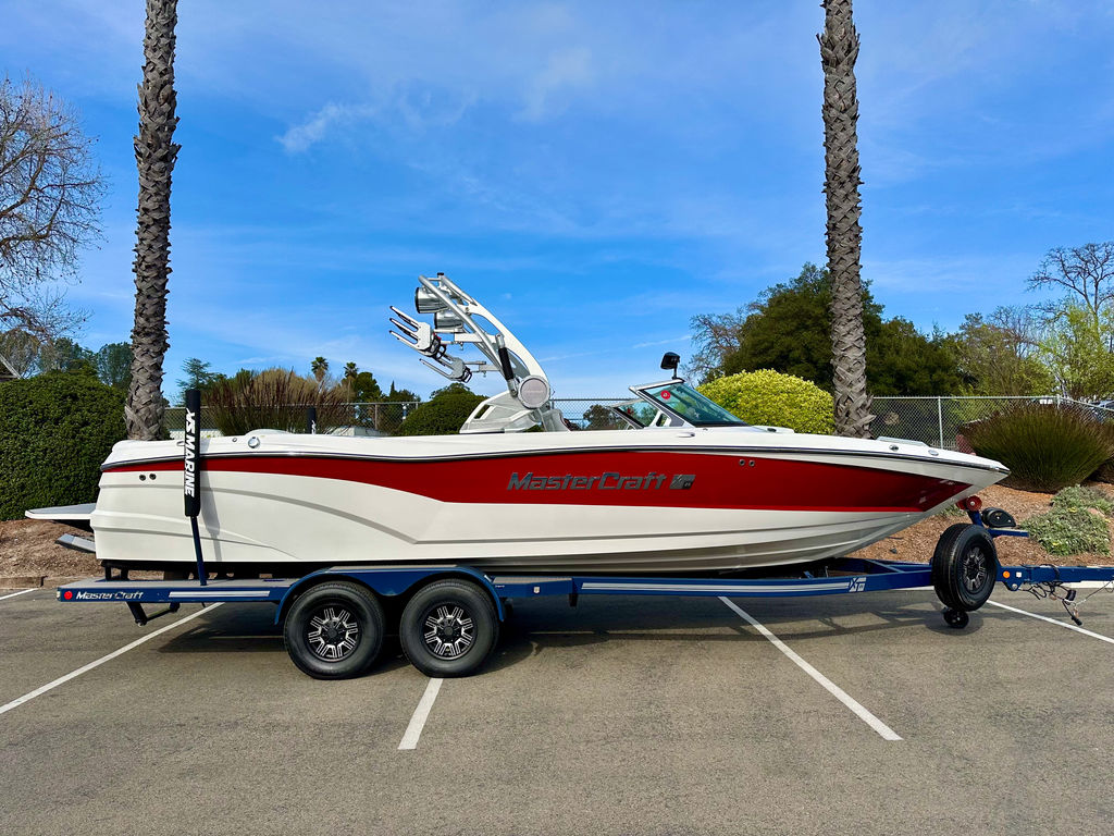 boat.Title