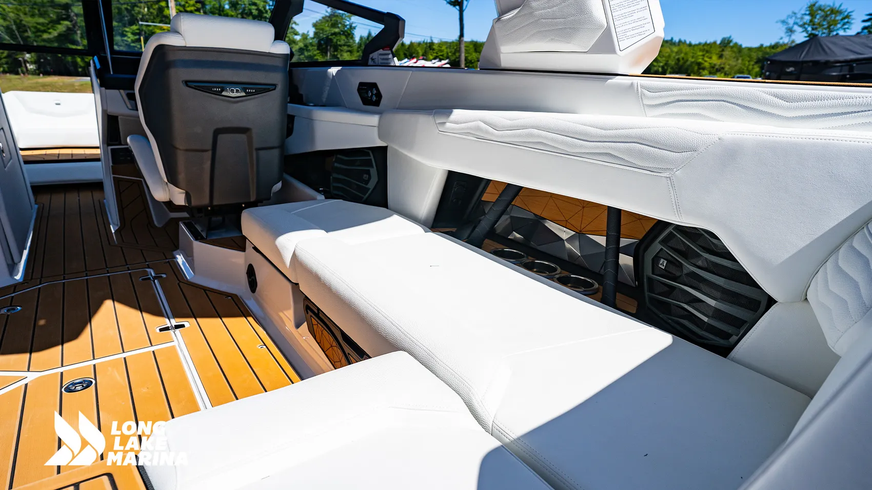 2025 Nautique G23