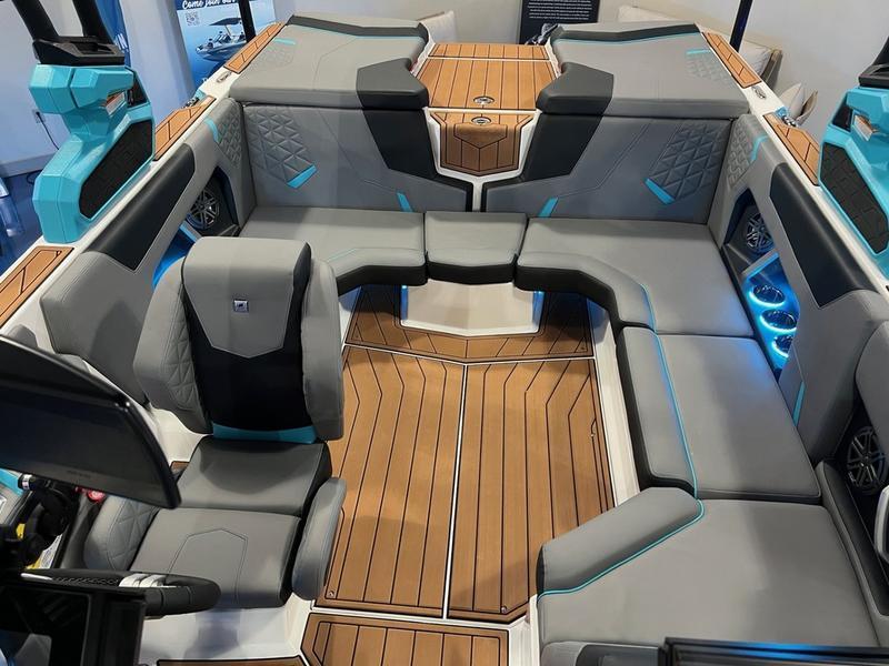 2025 Nautique GS20