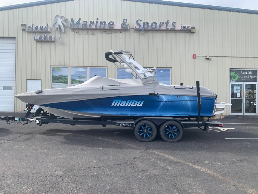 2020 Malibu 23 MXZ