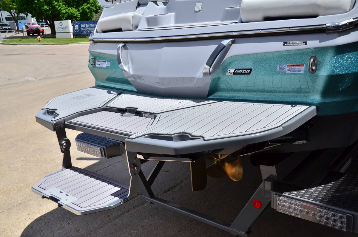 2023 MasterCraft X22 – MODEL YEAR END LIQUIDATION!