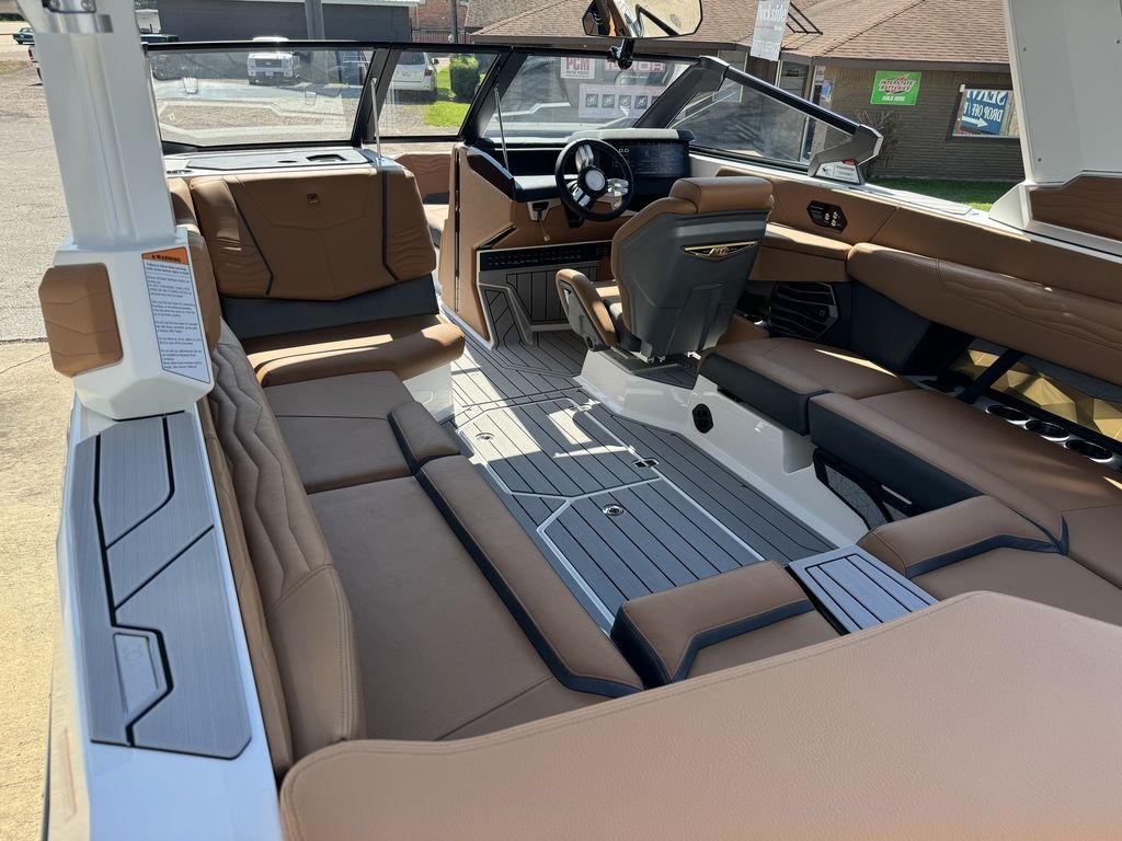 2025 nautique G23