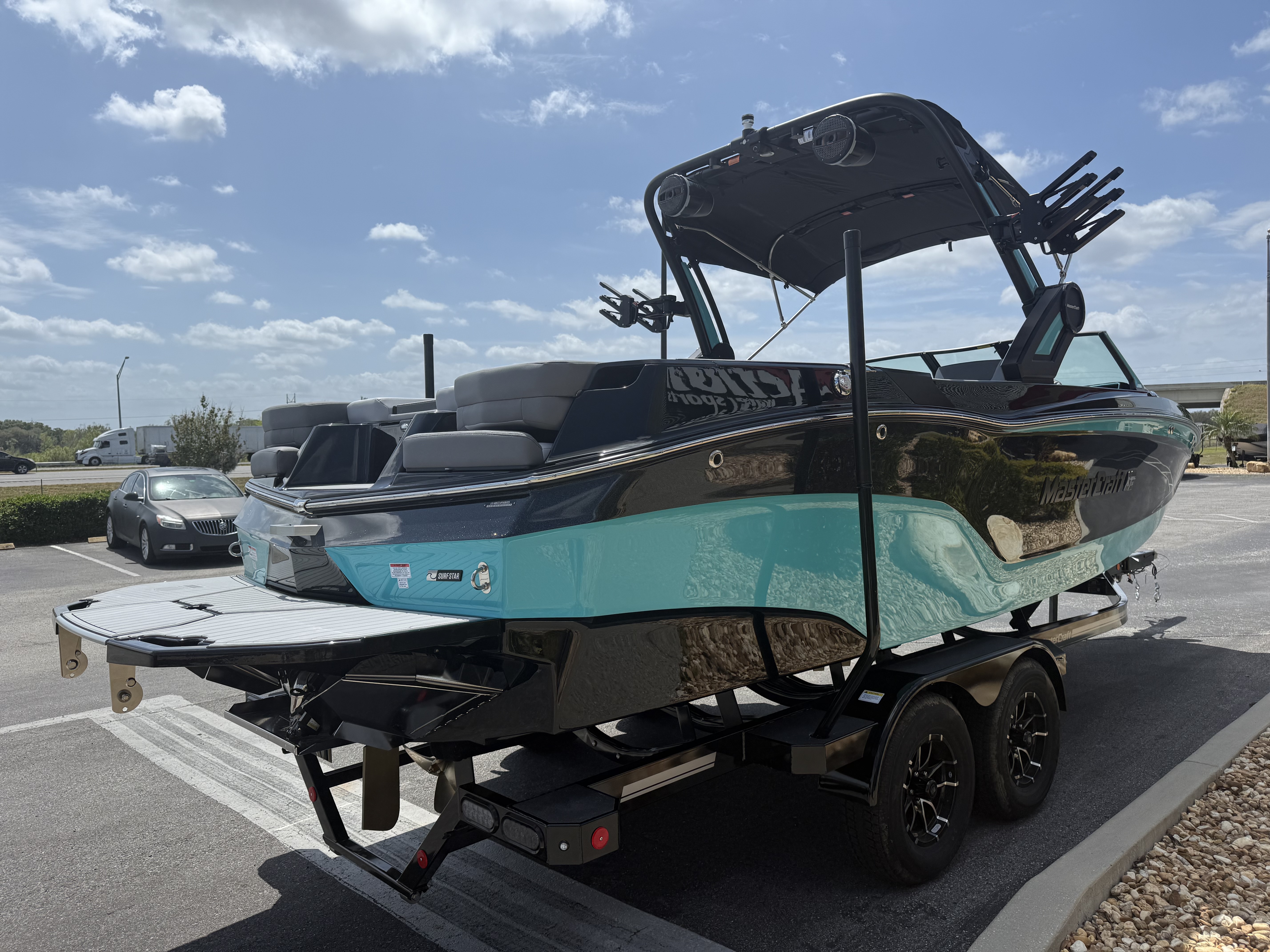 2025 MasterCraft XT24