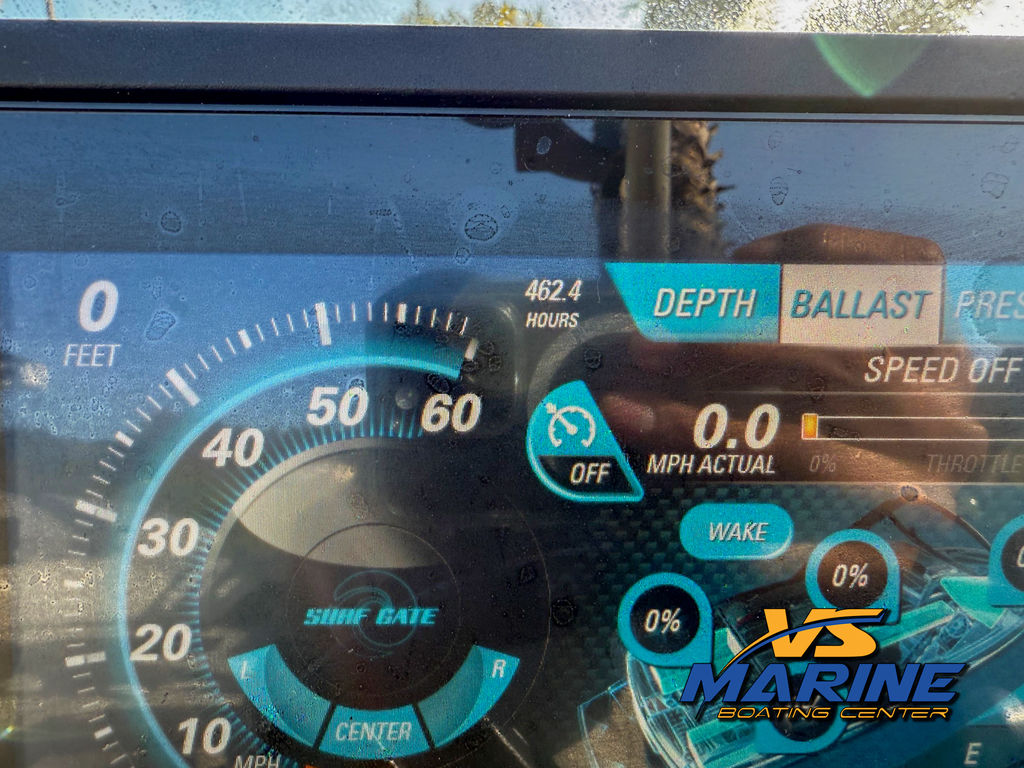 2016 Malibu Boats 23 LSV