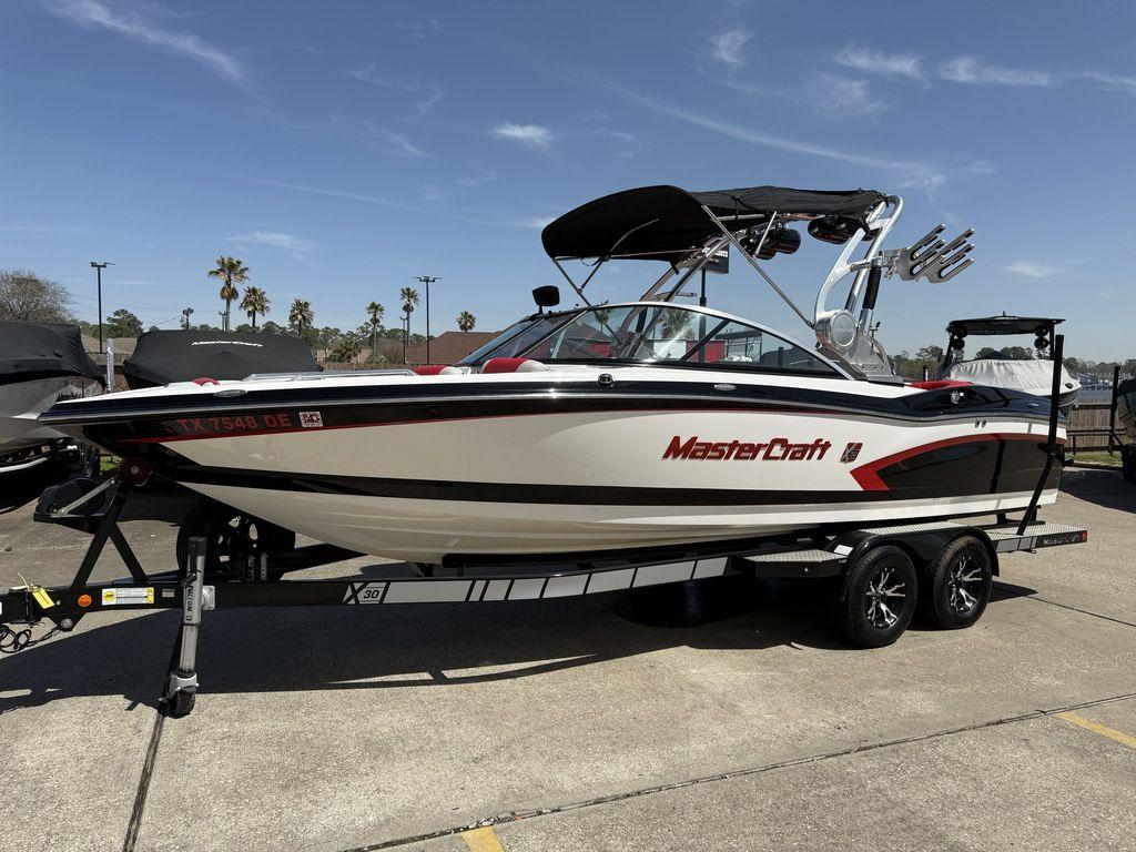 2015 MasterCraft X30