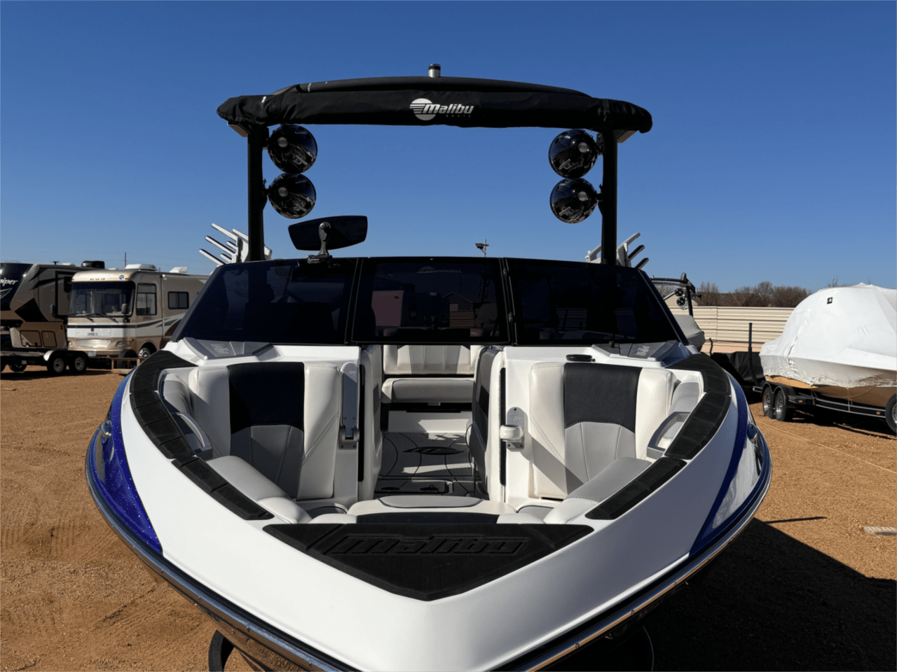 2021 Malibu 25 LSV – Low Hours – MINT – LT4