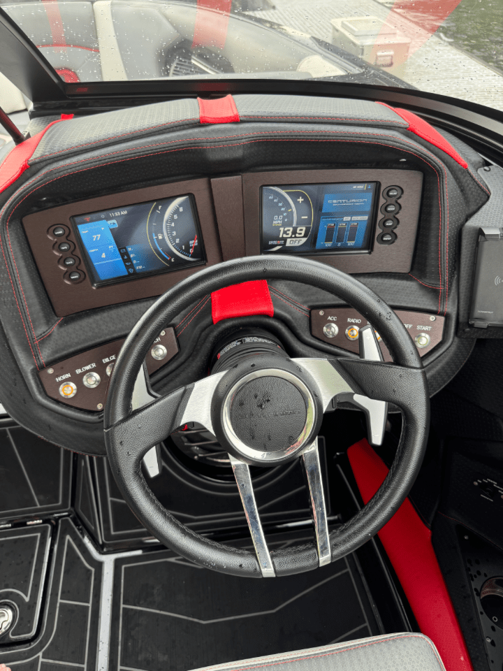2021 Centurion Ri257 – LOADED w/ added Stern Thruster!