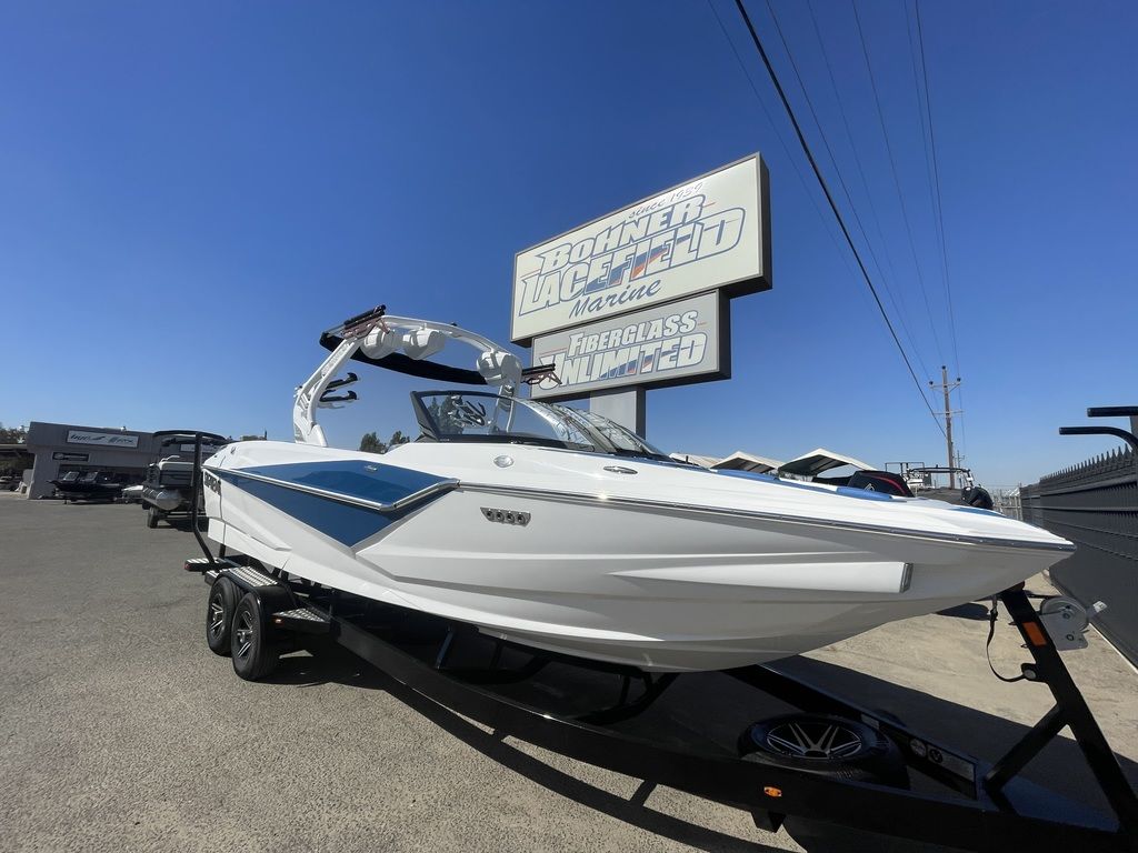 2022 supreme boats ZS252