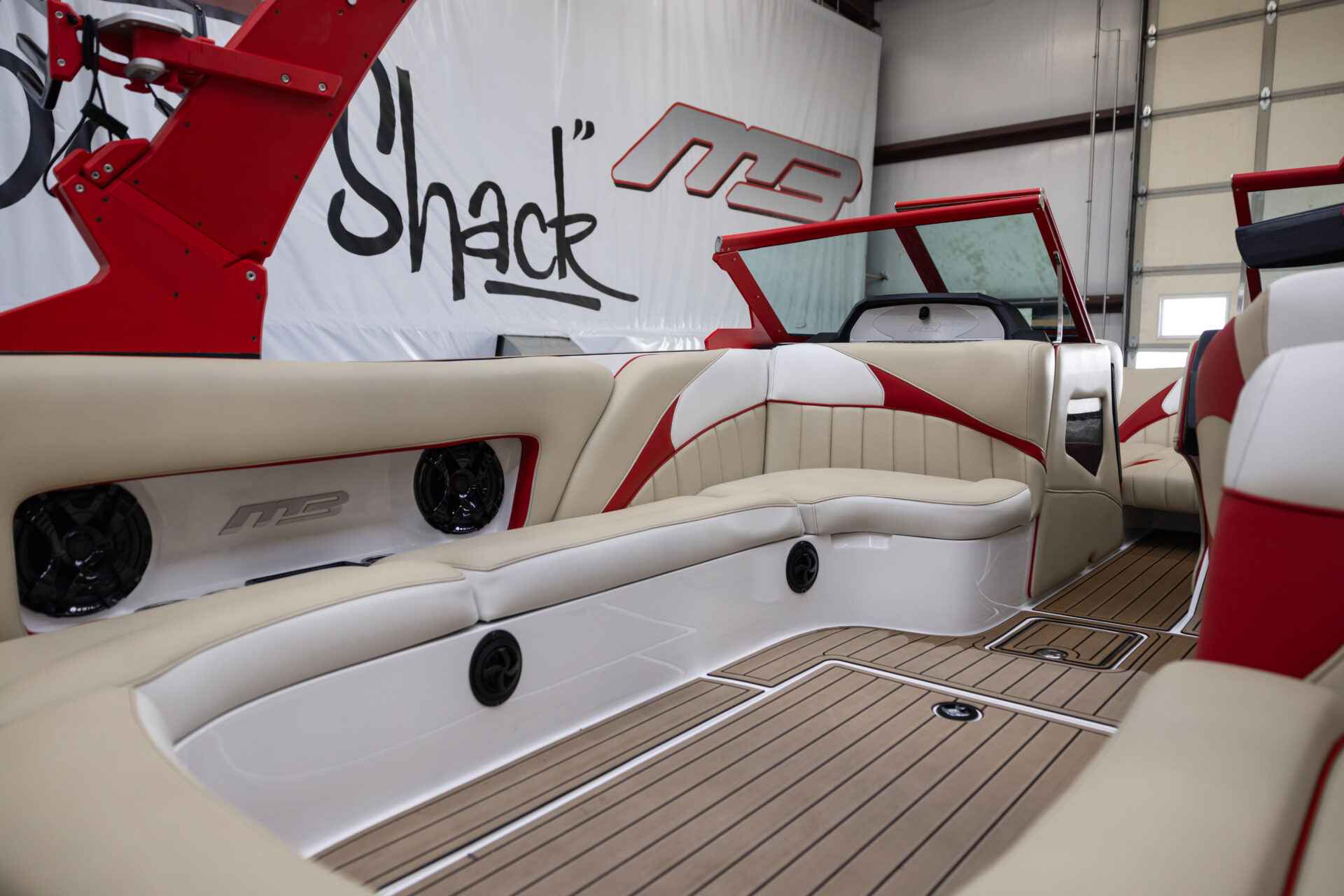 boat.Title