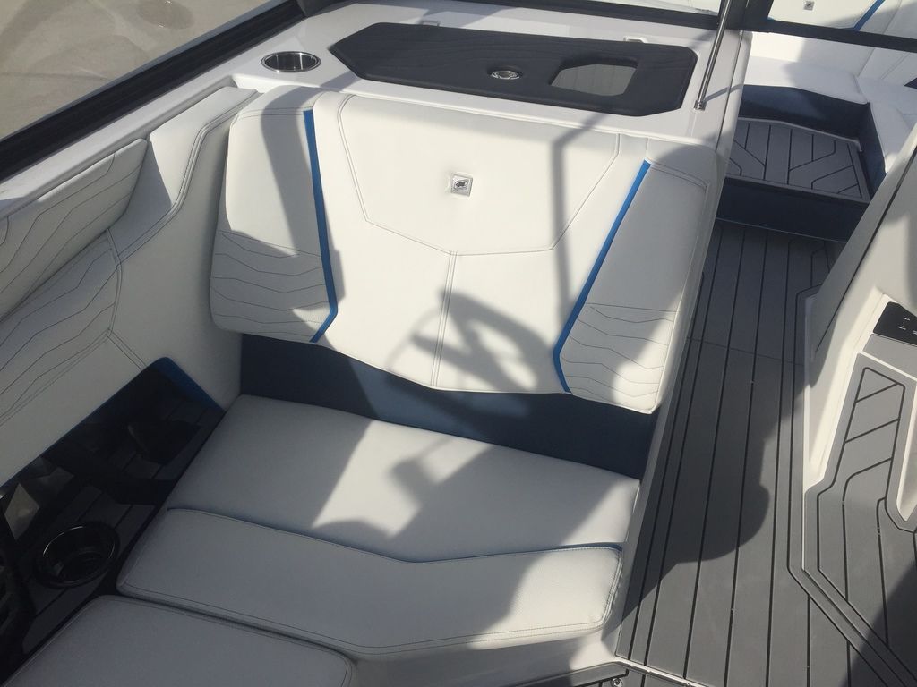 2025 Nautique Super Air Nautique G23