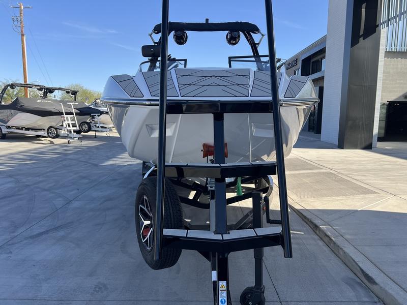 2025 Moomba Mojo