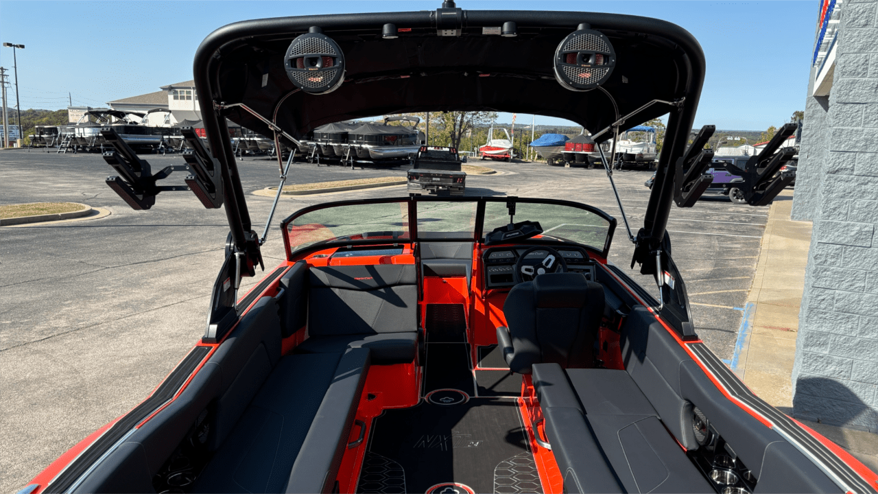 2025 MasterCraft NXT24