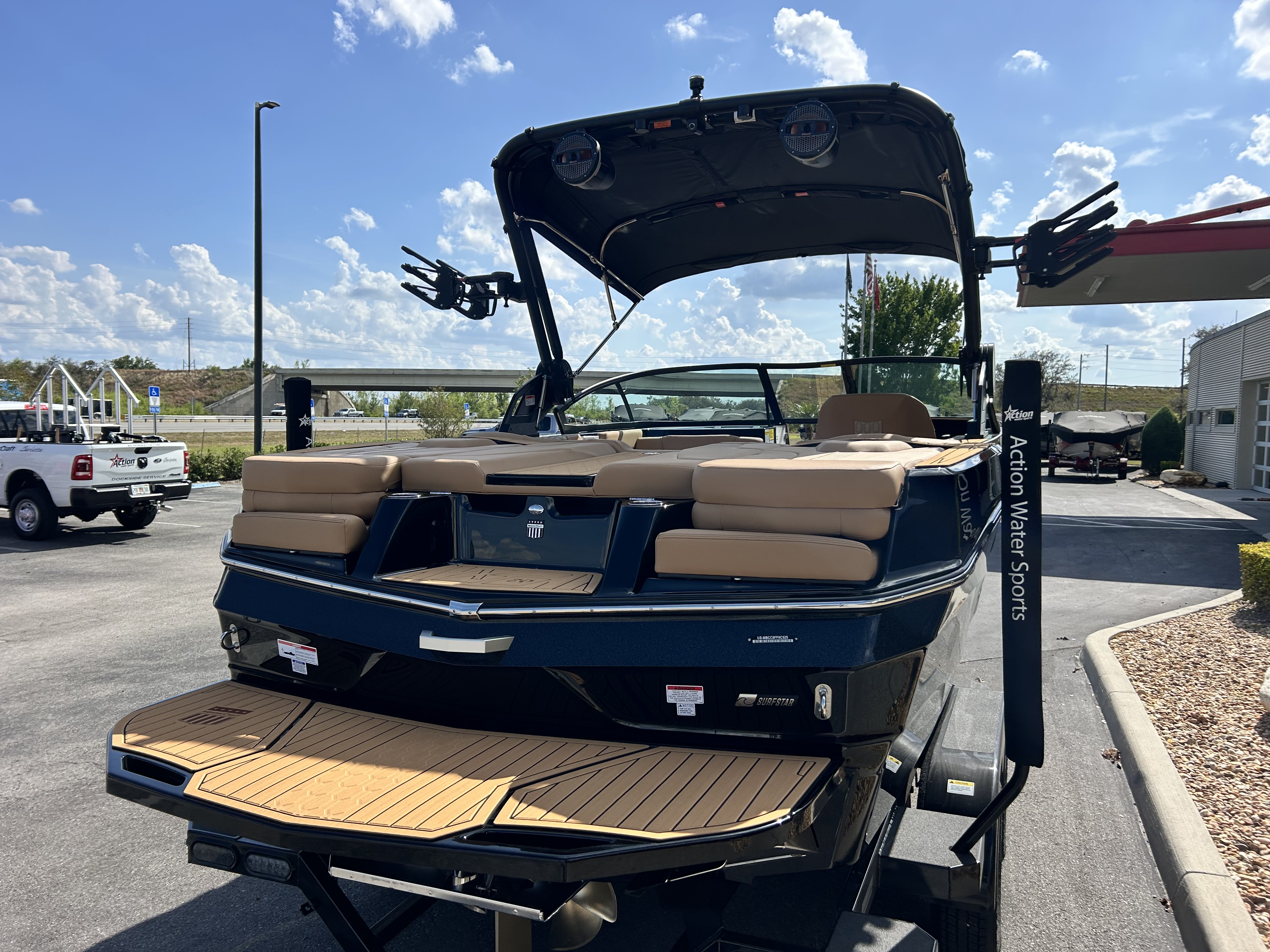 2025 MasterCraft XT20