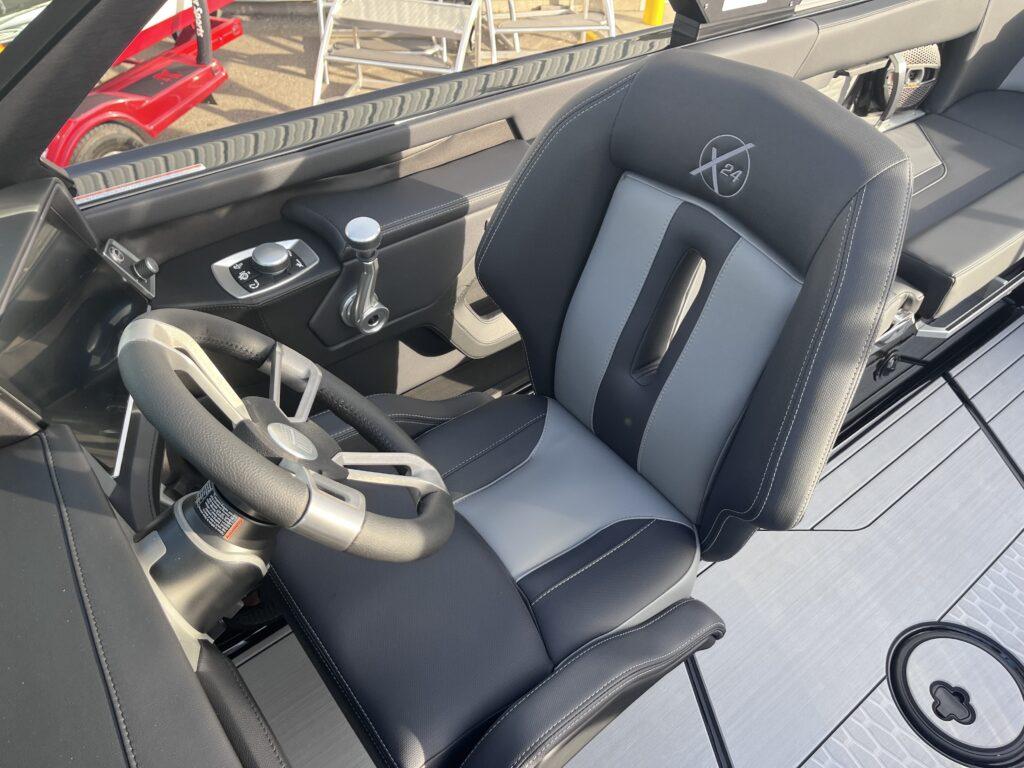 2025 MasterCraft X24