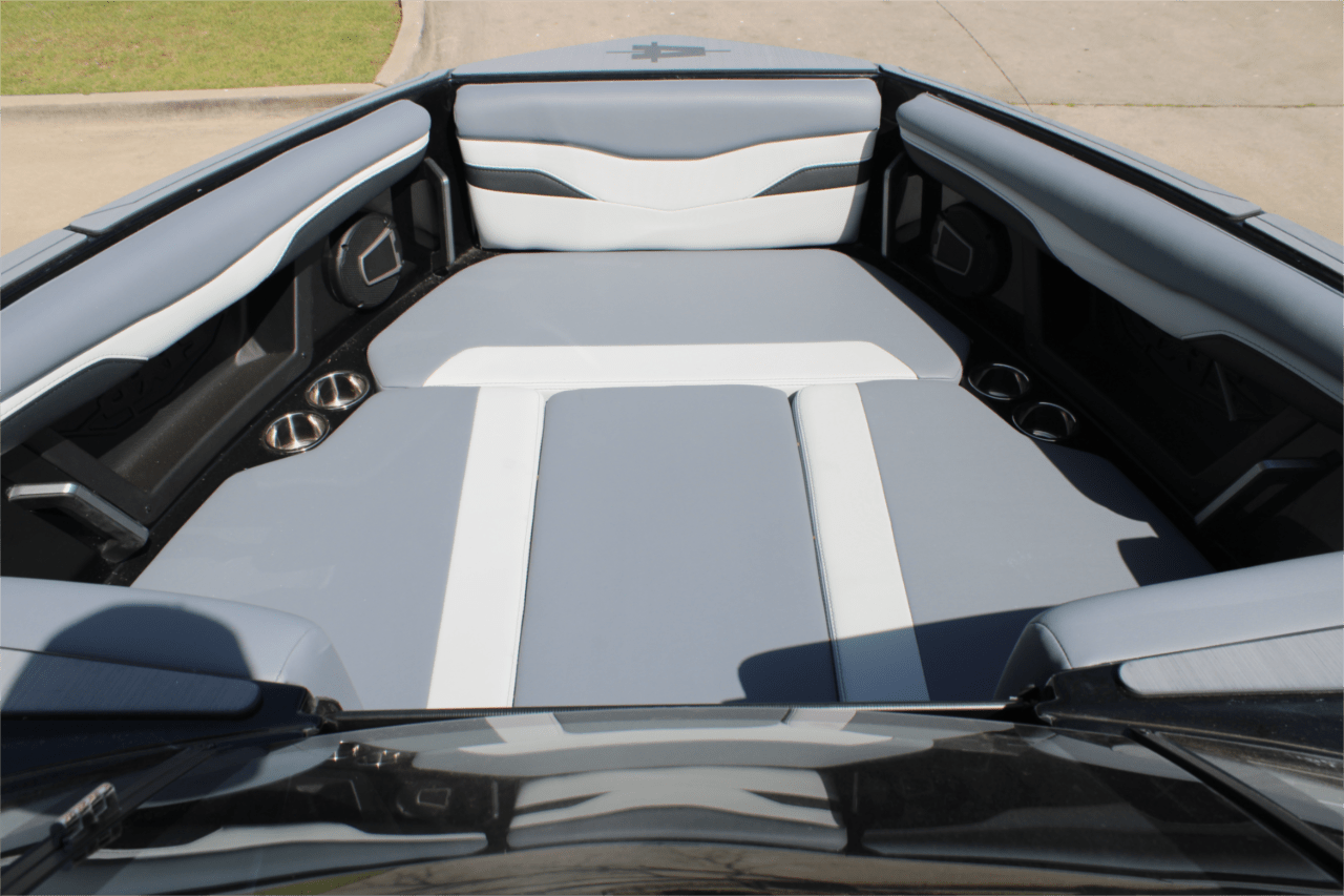 2025 Axis T250