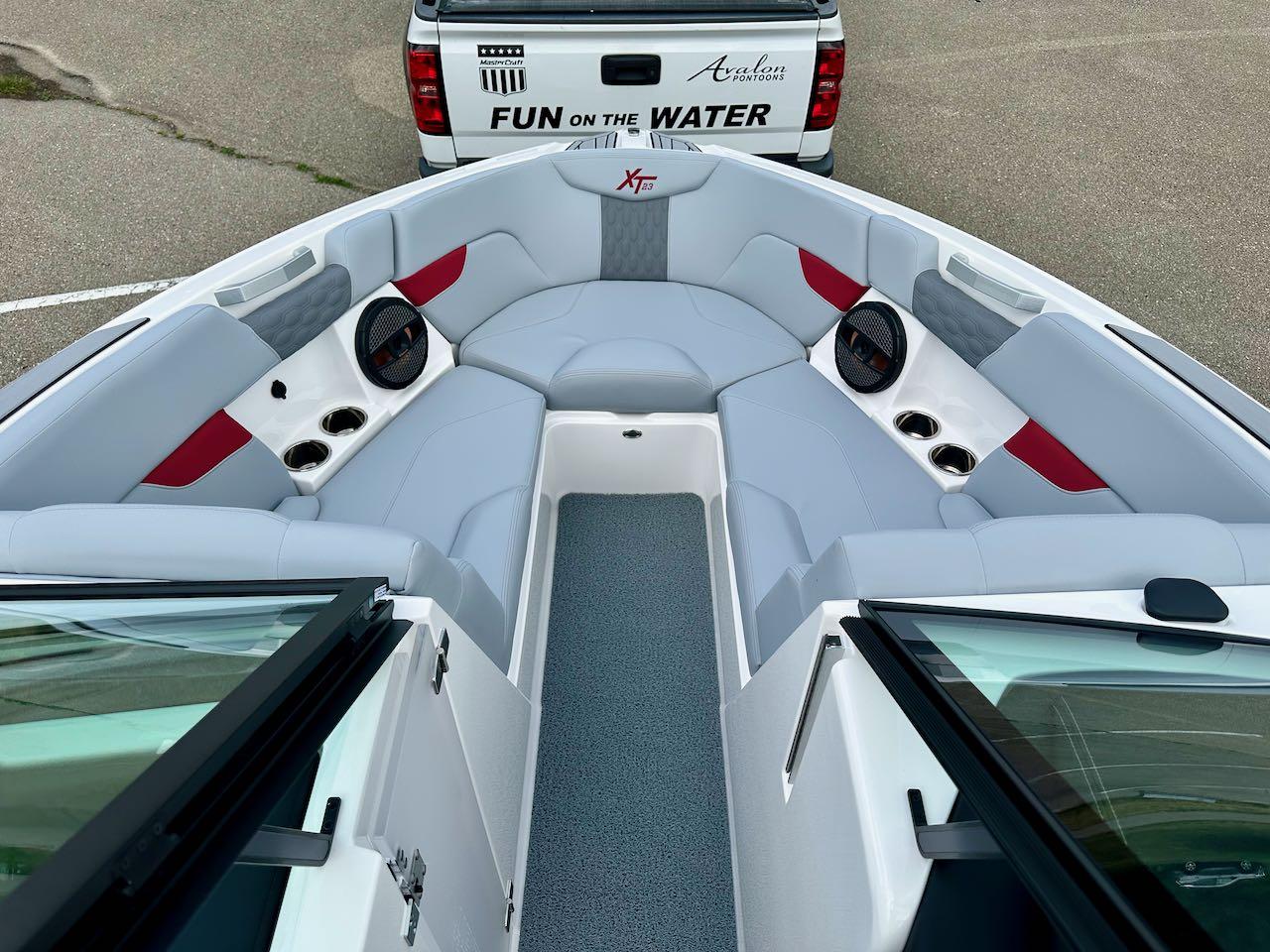2023 Mastercraft XT23 | Full Warranty