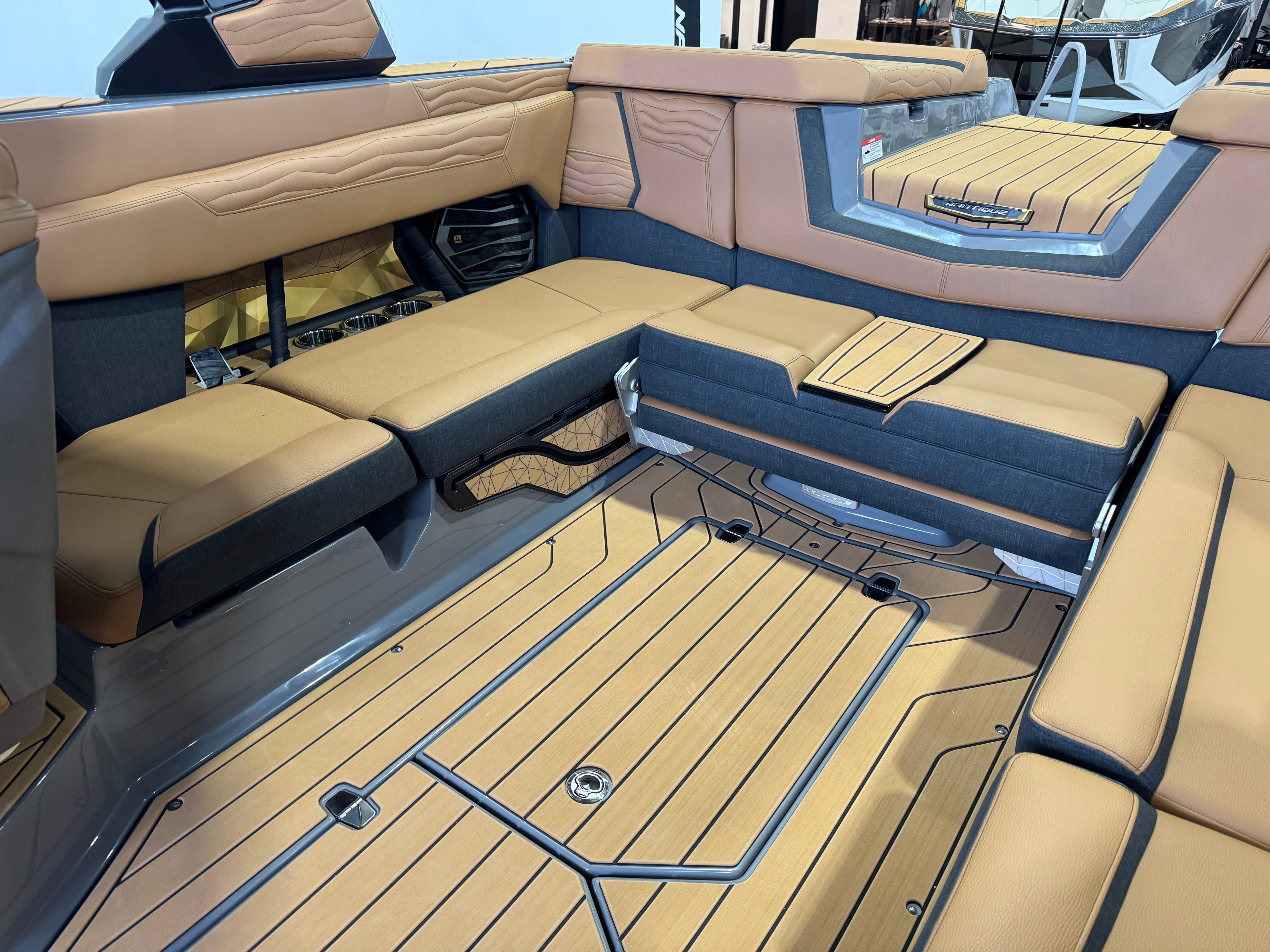 2025 Nautique Super Air Nautique G23