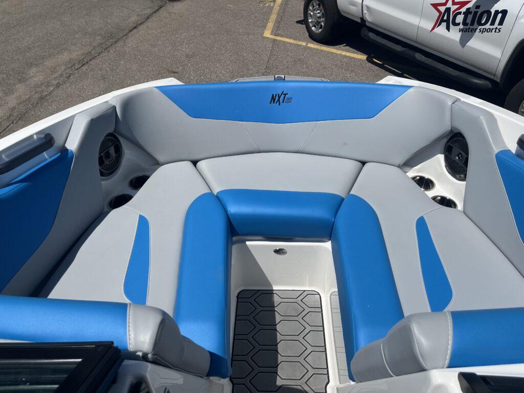 2022 MasterCraft NXT20