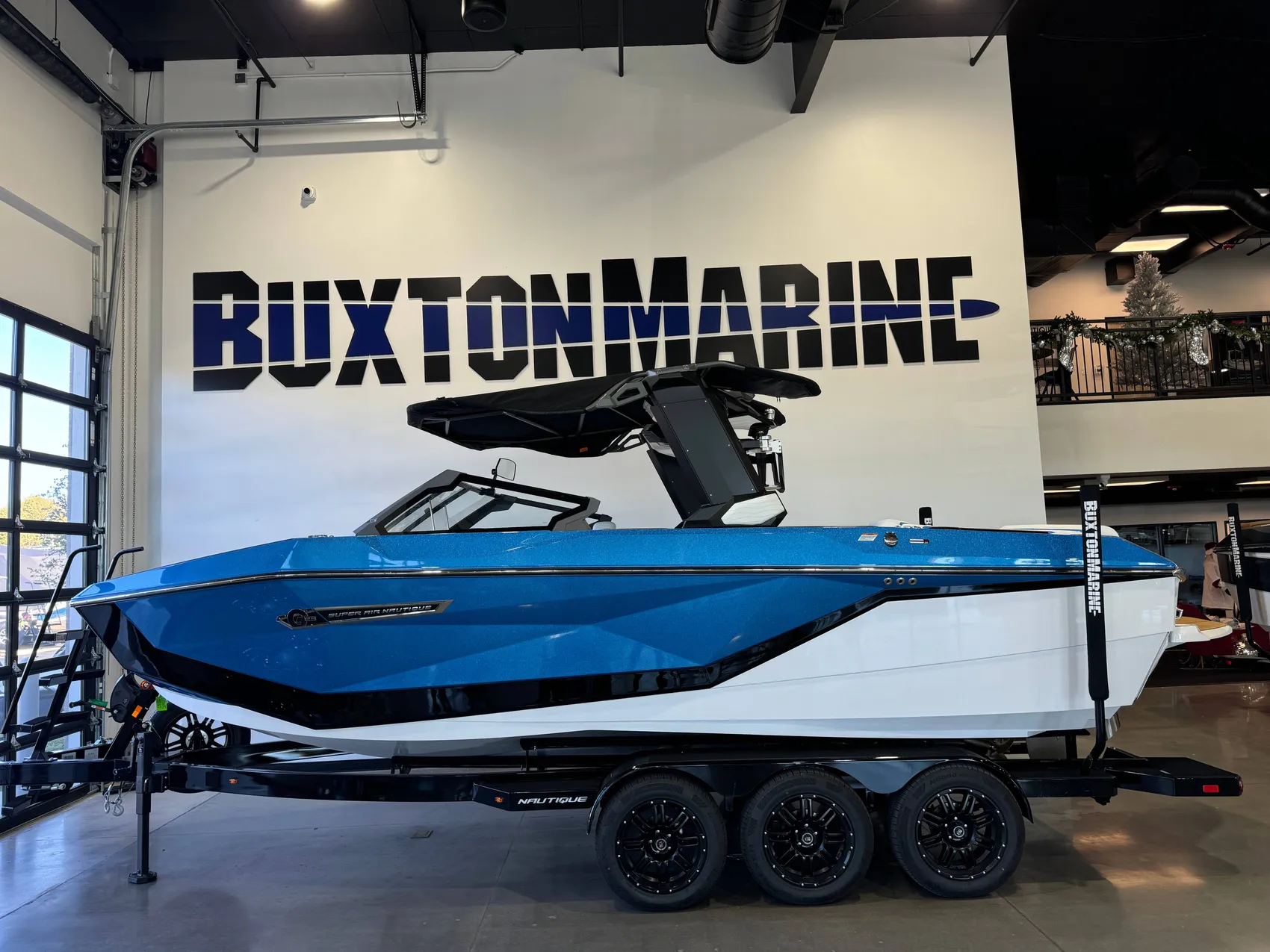 2025 Nautique G23