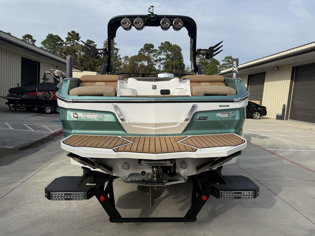 2022 MasterCraft X24