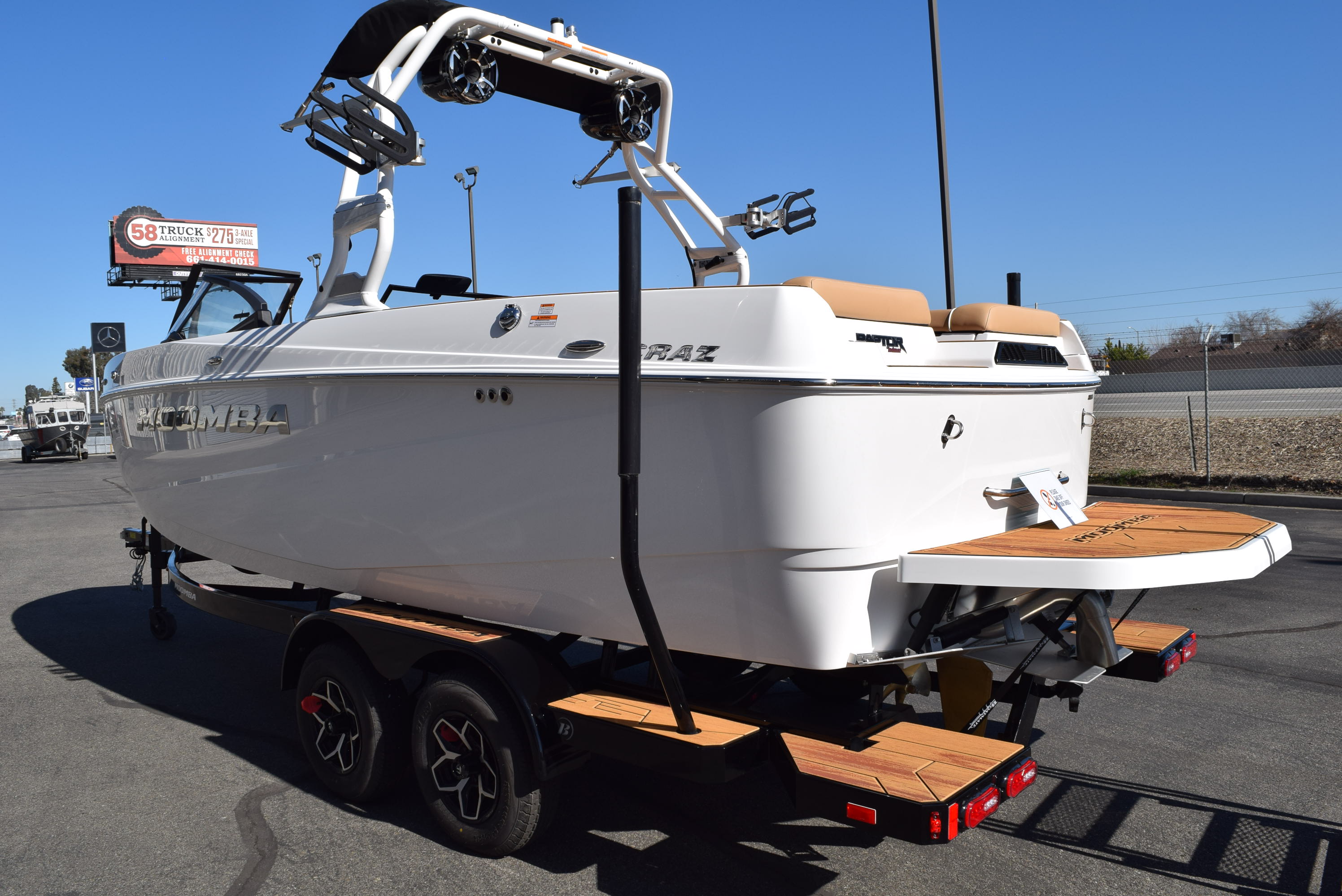 boat.Title