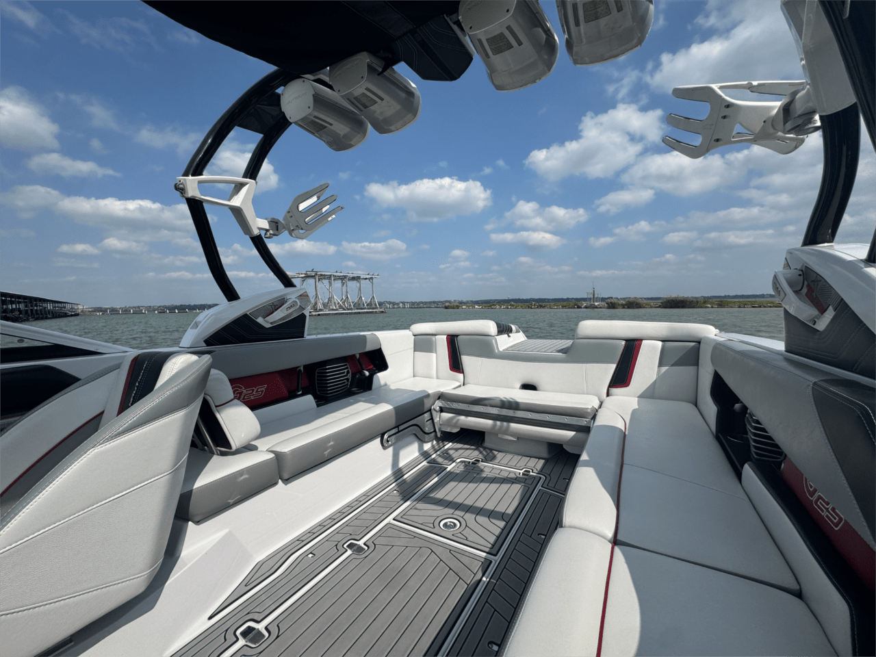2013 Nautique Super Air G25
