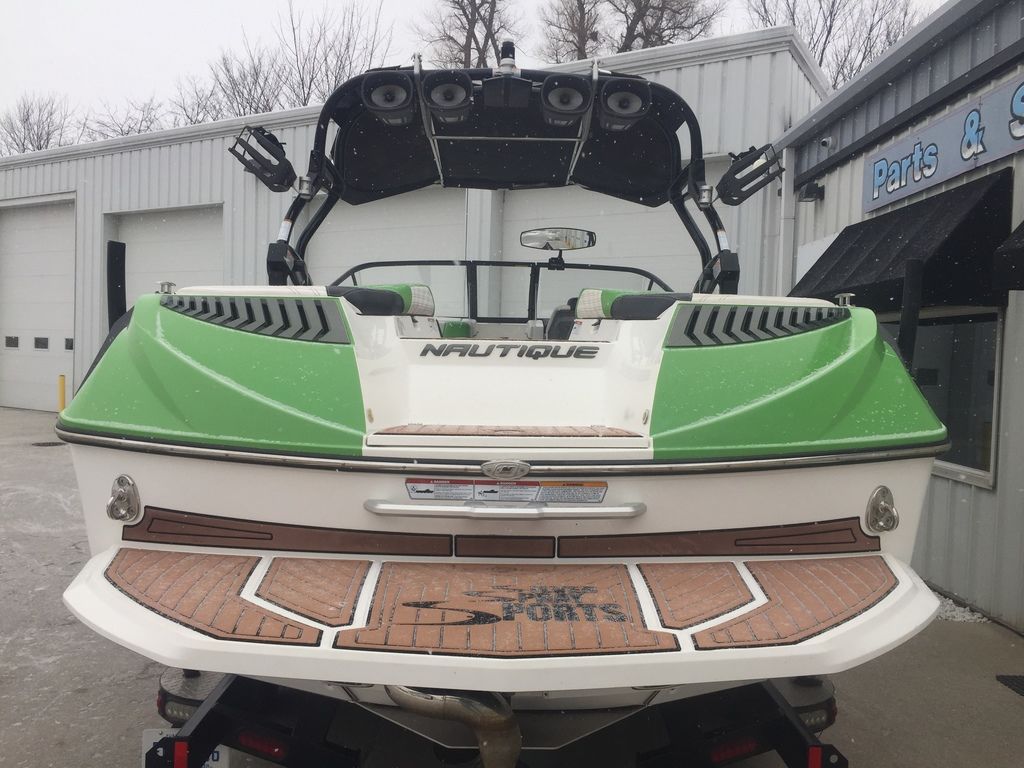 2016 Nautique Super Air Nautique G23