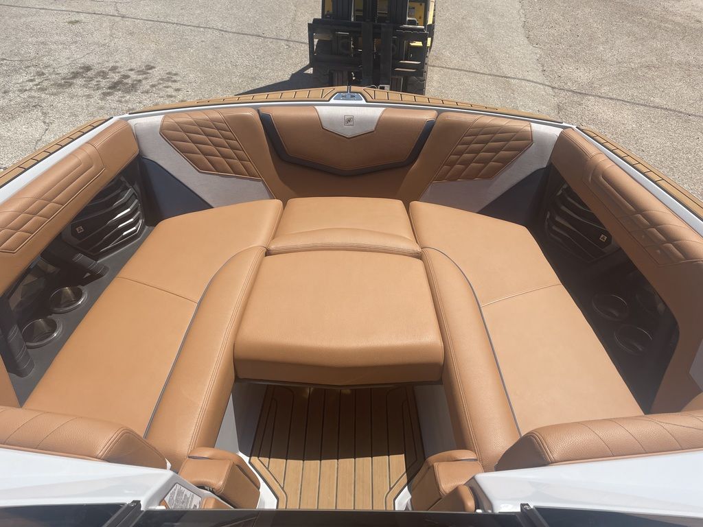 2022 Nautique Super Air Nautique G23